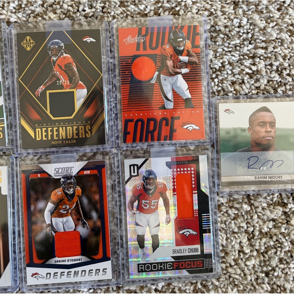 Denver Broncos Trading Cards Bundle With Penny Sleeves and Hard Cover Sleeves - Picture 4 of 10